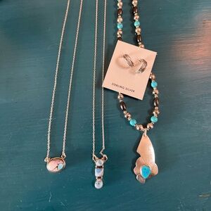 3 STONE GOLDEN HILLS 925 STERLING SILVER NECKLACE